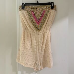 Xhilaration Cream Lace Shorts with Multicolor Embroidery